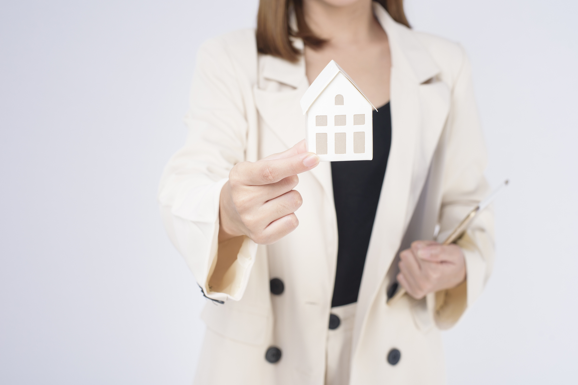 A Fresh Start: Selling with Pride — 10 Key Questions to Ask Your Agent as an LGBTQ+ Home Seller